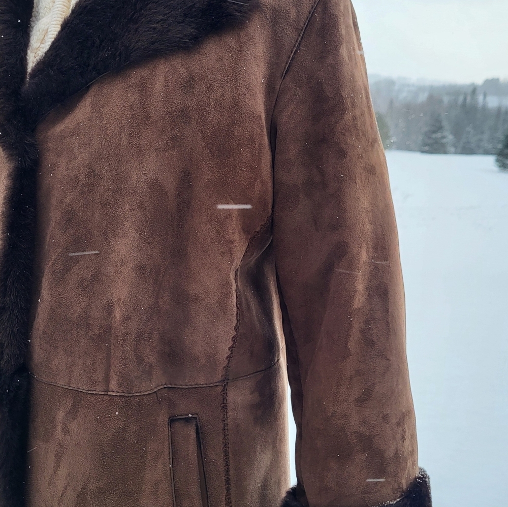 Womens' Long Brown Vegan Sherpa Coat Davide Cenci - Picture 7 of 12